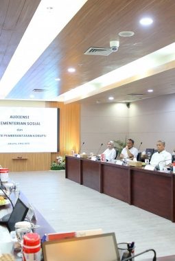 ‎KPK Turun Tangan Awasi Sekolah Rakyat, Isu Harga Pengadaan Jadi Sorotan: Ada Apa dengan Pagu Anggaran?